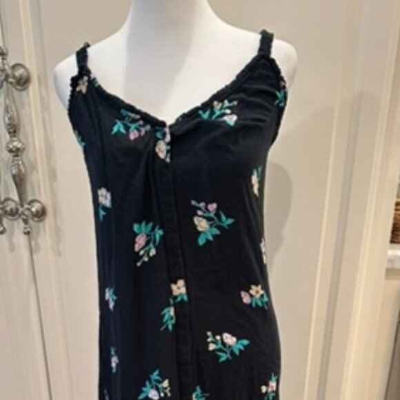 Ladies Black spaghetti strap button down dress - Picture 1 of 4